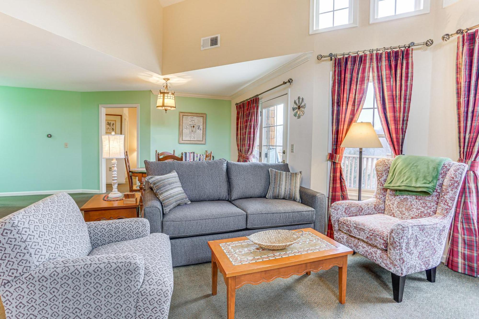 Spacious Condo With View Less Than 1 Mi To Mtn Creek Resort! Vernon Exterior foto
